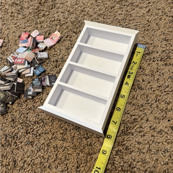 Mini bookcase - Picture 7 of 9